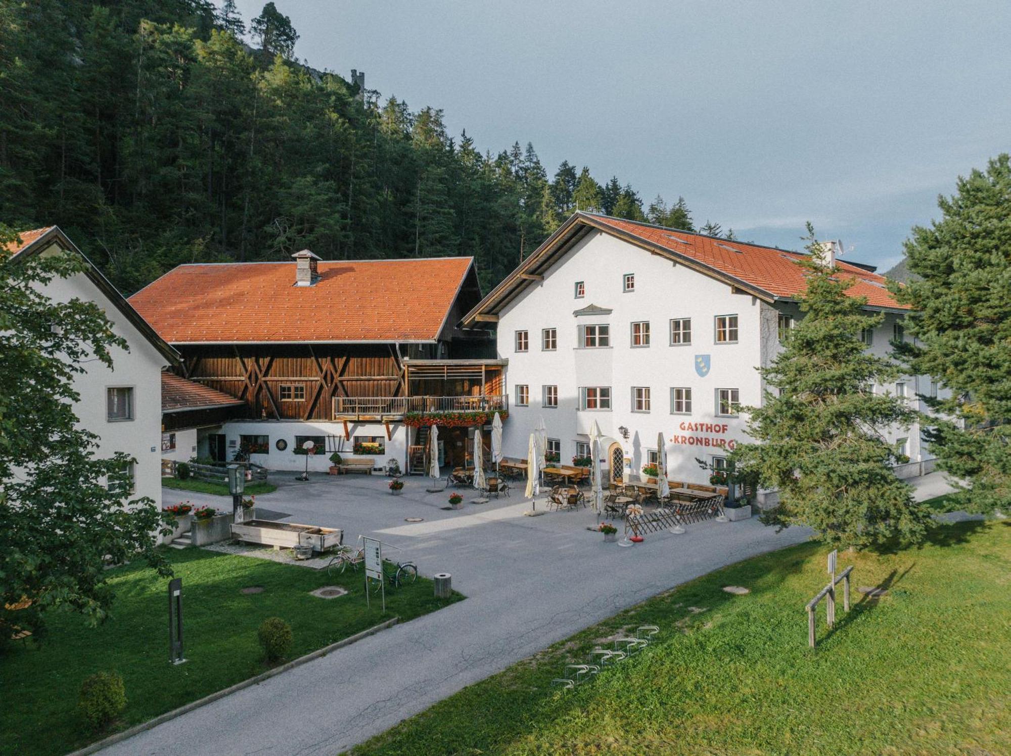 Klostergut Kronburg Zams Exterior photo